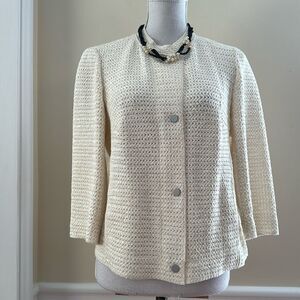 Beautiful & Classy Worth Woven Jacket